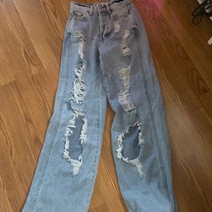 baggy ripped skater jeans